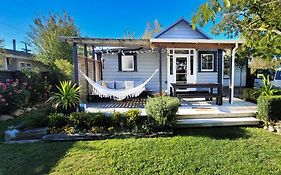 Urban Cottage